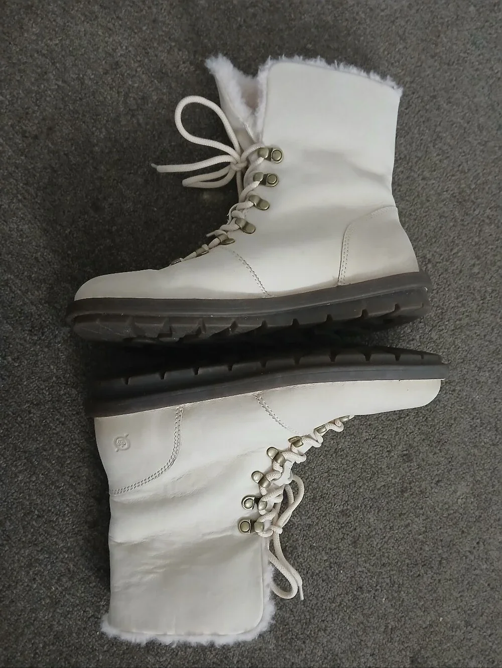 Born women’s cream